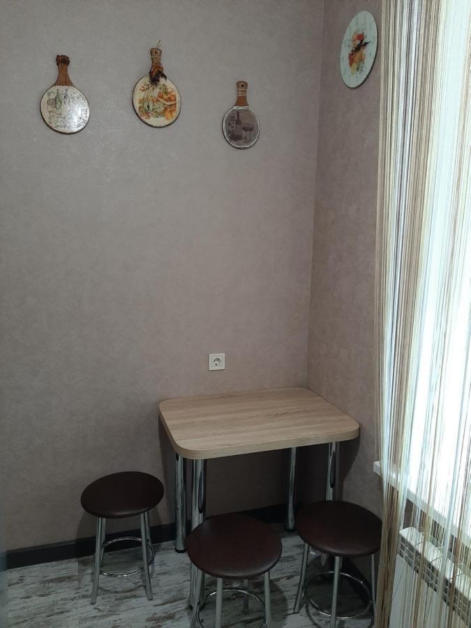 1 Stop From Railway Station Kyiv Exterior photo